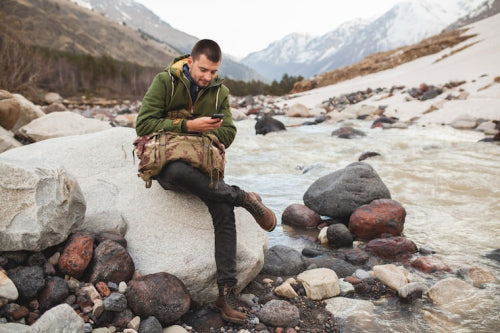 Mongolian Altai Region Supplies Distinctive Mineral Resins for Study