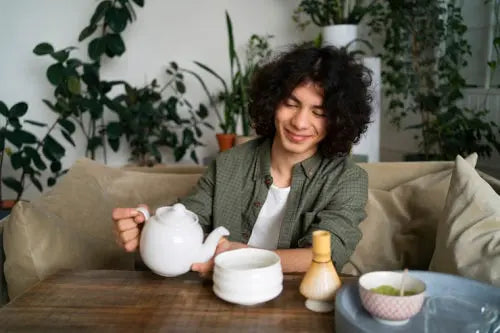 Integrating Herbal Teas and Mineral Supplements Into Wellness Routines