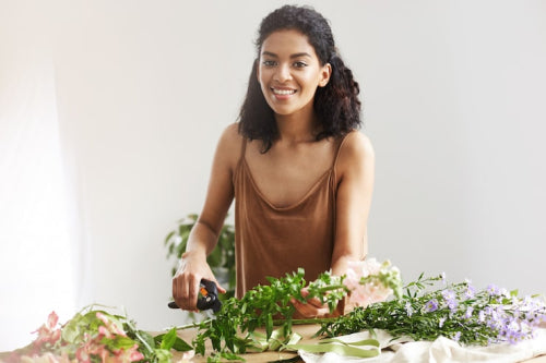 How Herbal Nutrition Supports Women's Wellness