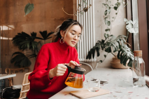 How Herbal Teas Support Everyday Reset Routines